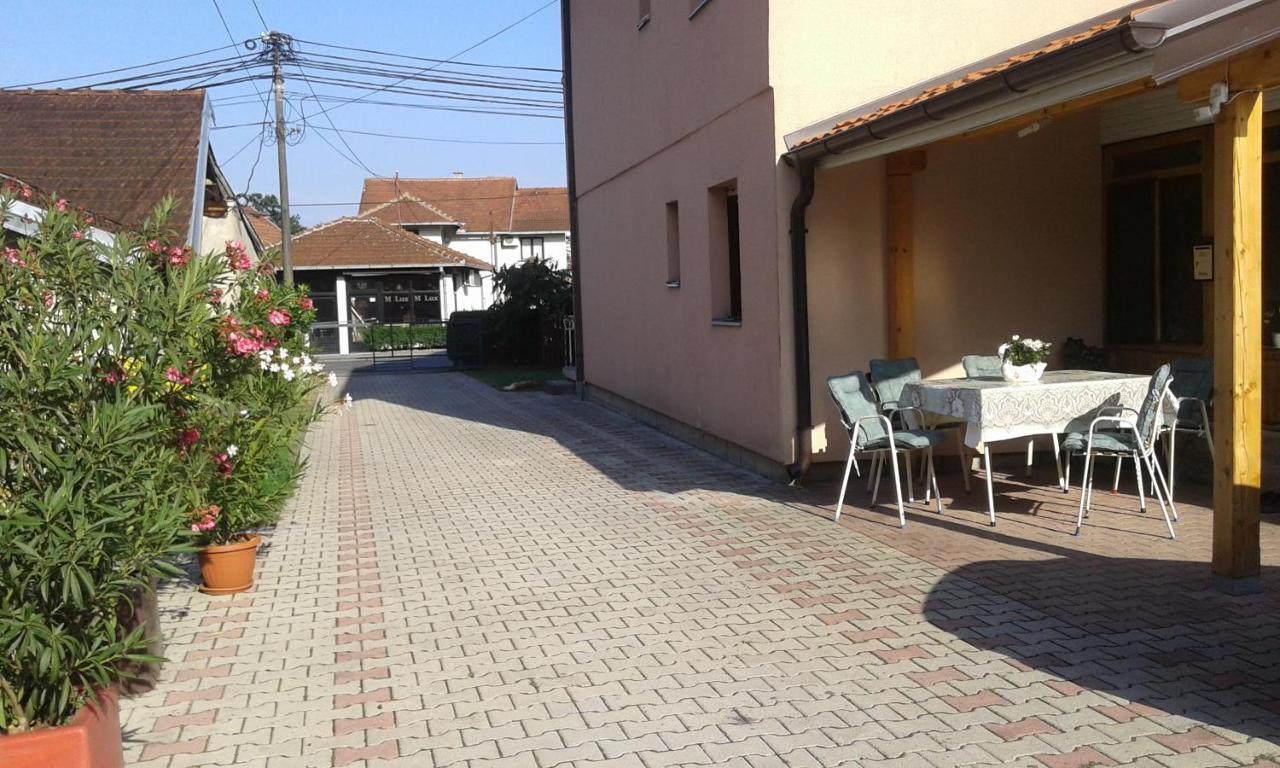 Apartman Andelina Vrnjačka Banja Kültér fotó